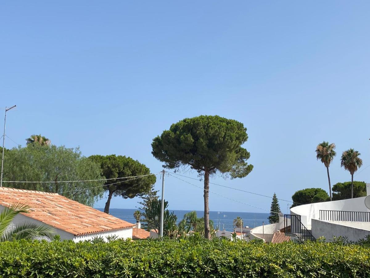 Villa Titti Residence La Bussola Fontane Bianche Exterior foto
